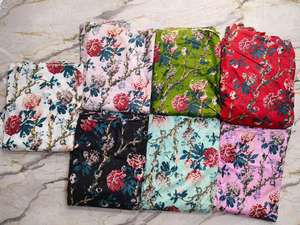 Tissu en popeline 100% coton, imprimé floral, Le Souvenirs, biologique, écologique, respirant, absorbant l'humidité, léger, tissé - Product Image 4