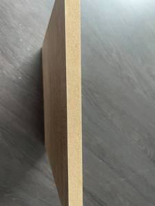 Panneau de fibres de bois moderne, MDF haute brillance résistant à l'humidité pour meubles, utilisation intérieure, qualité E1, matériau de première classe - Product Image 2