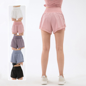 Shorts de yoga et de cyclisme premium pour femmes, taille haute, respirants, pour l'entraînement et les activités sportives, fabrication sur mesure, production en gros, vêtements de sport athlétiques pour femmes - Product Image 6