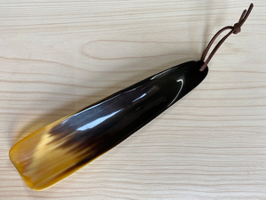 Chausse-pied en corne de buffle moderne, écologique et de haute qualité, fait main, à long manche, avec prise ergonomique, pour un usage facile, objet de collection parfait - Product Image 6