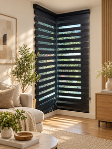 Persiana Eléctrica Zebra Horizontal EX01-NORMAL SYSTEM, con Rayas Blancas y Negras, Tipo Día/Noche, para Ventanas Corredizas - Product Image 1