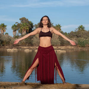 Falda Larga con Flecos para Festival, Estilo Bohemio Tribal, con Detalles de Flecos Fluidos, a Precio de Mayoreo - Product Image 4