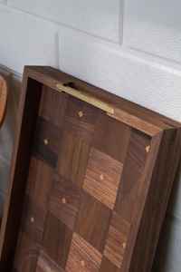 Bandeja Otomana Rectangular Grande de Madera de Nogal Negro Curvada con Asas, Bandeja Decorativa de Madera para Servir - Product Image 4