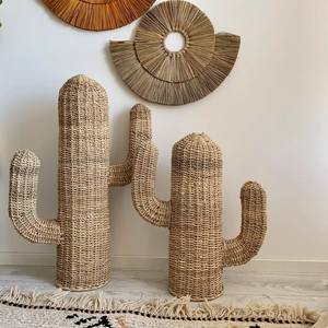 Statue de cactus en rotin tressé à la main sophistiquée, sculpture décorative d'inspiration bohème, art en fibre naturelle écologique pour la maison moderne - Product Image 1