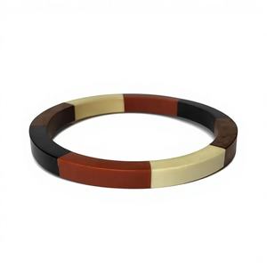 Bracelets en bois vintage de qualité supérieure, finition polie, emballage personnalisé, pour femmes, toutes occasions, LODI IMPEX WB20016 - Product Image 1