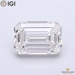 Diamant de 2,00 carats, couleur E, clarté VVS1, taille émeraude, certifié IGI, cultivé en laboratoire CVD, parfait pour une bague haut de gamme - Product Image 1