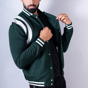 Chaqueta Varsity para Hombre a Precio Accesible, Diseños Totalmente Personalizados, Chaqueta Varsity Transpirable de Alta Calidad, Última Tendencia - Product Image 4