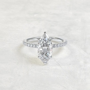 Bague de fiançailles de luxe en or blanc 14 carats avec diamant de laboratoire taille marquise 1,50 carat pour femme, bague de promesse de mariage avec pavé de diamants - Product Image 1