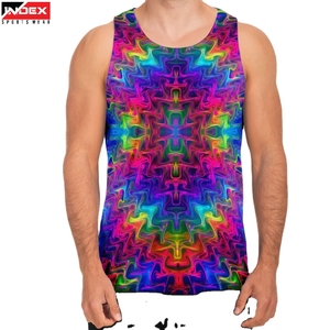 Camiseta sin mangas con estampado por sublimación para hombre, cuello redondo, informal, deportiva, transpirable, de poliéster tejido, con diseño estampado. - Product Image 1