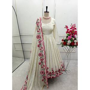 Hermoso Vestido de Fiesta con Corte en A, Bordado con Lentejuelas y Dupatta con Estampado Floral, Cintura Natural - Product Image 1