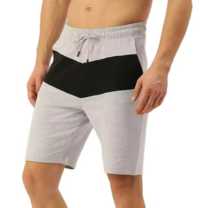 Pantalones cortos de hombre para vacaciones de verano, de precio competitivo, con corte holgado y cómodo, ideales para viajar. - Product Image 4