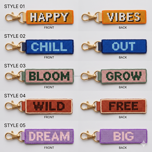 Porte-clés personnalisé double face en perles avec citation inspirante 'Happy Vibes', breloque de sac en perles de rocaille, porte-clés réversible en perles, bracelet de poignet en perles, vente en gros - Product Image 1