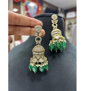 Impresionantes Pendientes Kundan con Zirconia y Acabado Dorado, con Aspecto de Piedra, para Mujeres y Chicas, para Looks de Noche, para Fiestas, a la Moda - Product Image 1