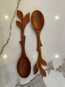 Petite cuillère à dessert en bois d'acacia naturel du Vietnam, ustensile pour yaourt, collations, dégustation de glaces, traiteur et décoration - Product Image 4