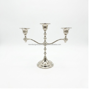 Candelabro inglés Regency de 3 copas de primera calidad • Soporte cónico delgado de plata pulida - Product Image 5