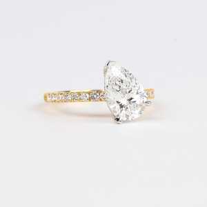 Anillo de Diamante Cultivado en Laboratorio con Corte Pera, 1-4ct, Oro Amarillo, Solitario, Media Eternidad, Anillo de Compromiso, Piedra de Nacimiento de Abril, Hecho a Mano, Aniversario - Product Image 2