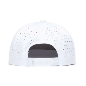 Casquette de baseball snapback pour le golf et le tennis, patch en caoutchouc PVC personnalisé avec cordon, trous découpés au laser, tissu extérieur imperméable en spandex, unisexe - Product Image 3