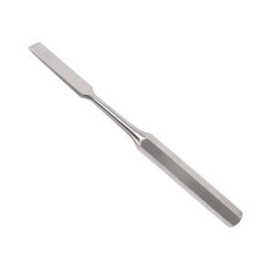 Osteótomo Quirúrgico Premium Hibbs de 9 mm, Herramienta de Corte Óseo de Acero Inoxidable Ortopédico para Uso Médico y Hospitalario Preciso - Product Image 6