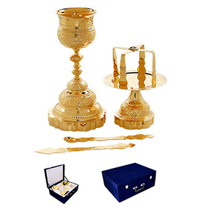 Juego de Cáliz Eclesiástico de Latón |   Juego de Comunión para Iglesia con Patena – DOUBLE VEE EXPORTS - Product Image 1