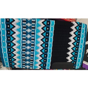 Tapis de selle Western bleu, blanc, noir, vert sarcelle, motif géométrique, en mélange de laine, couverture de cheval profilée avec patch en cuir, pour l'équitation sur sentier (LLT) - Product Image 1