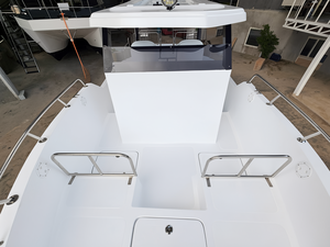 Bateau de pêche en mer à longue ligne UBI 65 personnalisé en aluminium, étanche, neuf, 6m, 5 passagers, essence, profondeur 1,5m - Product Image 6