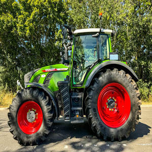Tractor Usado Original Alemán Fendt Serie 700 Gen6 720/724/726 Vario, Maquinaria Agrícola en Buen Estado, Disponible Ahora en Stock - Product Image 2