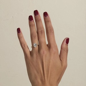Bague de fiançailles et de mariage solitaire en diamant de laboratoire taille brillant ronde 3.0 CT, plaqué or argenté, VVS2, bijoux fins - Product Image 4