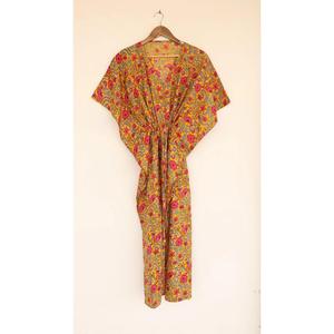 Vestido Kaftán Largo Naranja con Estampado de Bloques para Mujer, Corte Holgado, 100% Algodón, Ropa de Resort, Vestido Holgado y Cómodo - Product Image 1