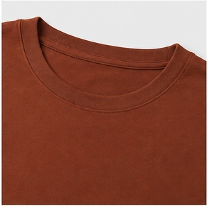 Camiseta Unisex Premium Color Terracota Marrón, Corte Holgado, Cuello Redondo, Manga Corta, Color Sólido, Estilo Casual - Product Image 5