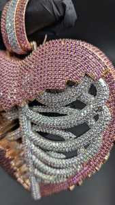 Colgante de Moissanita Rosa y Blanca con Pavé Estilo Hip Hop, Corazón Roto y Esqueleto para Mujer, Plata de Ley 925, Regalo de Propuesta para Enamorados - Product Image 5