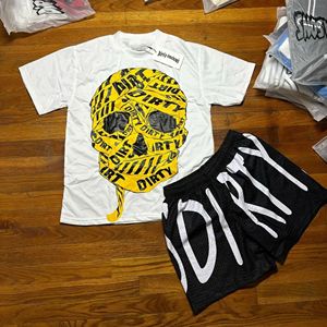 Conjunto de Dos Piezas de Verano con Logotipo Personalizado para Hombre, Camiseta y Pantalones Cortos, Estilo Urbano, Gráfico, Holgado y Extra Grande - Product Image 1