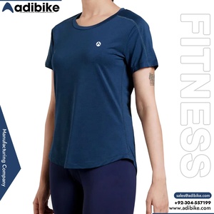 Chemises de fitness pour femmes en toile, coupe ajustée, séchage rapide, anti-plis, respirantes, vente en gros, OEM personnalisé, dernier design 2026 - Product Image 5