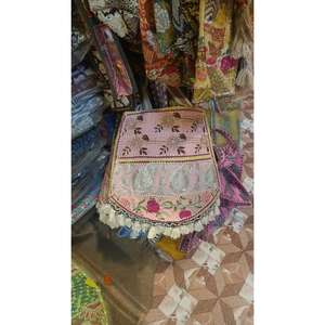 Sacs à main artisanaux en cuir véritable brodé, style traditionnel indien, grande capacité, imperméables, pour le shopping - Product Image 1