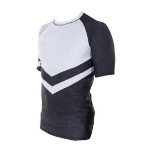 Pantalones cortos de manga larga de compresión simple Rash Guard Hombres Camisas de compresión OEM Precio barato Rash Guard para ropa de gimnasio - Product Image 4