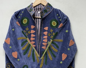 Velvet Hand Embroidered Floral <b>Vintage</b> <b>Bomber</b> <b>Jacket</b> O-Neck Collar Full Sleeve Winter Women's Quick Dry Thick Cotton Indian 500g - Product Image 3