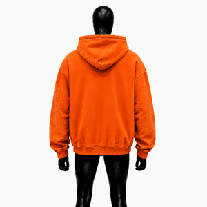 Sudadera con Capucha Naranja Extra Grande Personalizada con Gráfico de Árbol del Bosque Negro, Sudadera Vintage Desgastada Estilo Streetwear para Hombre y Mujer - Product Image 2