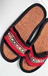 Tongs en fibre de coco naturelle, fabriquées à la main, écologiques, durables, résistantes aux intempéries, sandales de plage intérieures/extérieures - Product Image 2