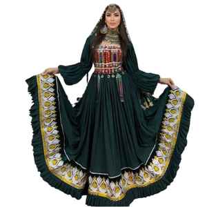 Robes de mariée afghanes Kuchi modernes, vert bordeaux profond, tissu fluide et doux, corsage avant richement orné, dentelle et volants - Product Image 1