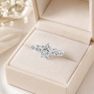 Bague solitaire en diamant de laboratoire taille poire |   Bijoux fins de luxe pour femmes en or 10K certifiés IGI couleur D 9x6mm, vente en gros - Product Image 3