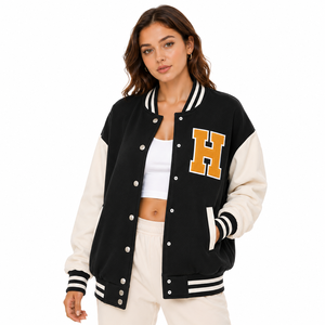 Chaquetas Varsity Extra Grandes para Mujer con Parches Bordados, Tela Satinada Estampada, Hombros Caídos, Corte Holgado, Mangas de Cuero Teñido - Product Image 3