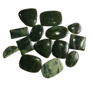 Fabricant Grossiste de Pierres Précieuses en Néphrite Verte pour Fournisseur en Gros et Revendeur – Qualité Commerciale - Product Image 1