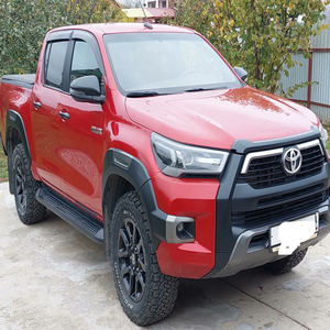 Toyota Hilux Usada, Automática, Volante a la Izquierda y Derecha, Mejor Precio, Envío Rápido Disponible para la Venta - Product Image 6