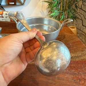 Soupière moderne en acier inoxydable avec couvercle pour buffet et table à manger - Product Image 1