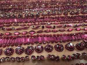 Tela de encaje magenta de lujo con cuentas a mano, malla bordada con pedrería pesada y lentejuelas para fabricantes de vestidos de noche de alta costura y vestidos de fiesta. - Product Image 1