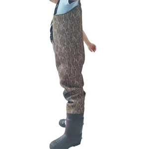 Hunting Bib Durable Fabric Insulated Hunting Bib <b>Men</b> <b>Wader</b> Bib Keeping Warm Outdoor Hunting Bib Overalls <b>for</b> <b>Men</b> - Product Image 3