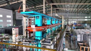 โคมไฟระย้าดีไซน์ศิลปะทันสมัย สไตล์นอร์ดิกอุตสาหกรรมเรียบง่าย โคมไฟเพดานเหล็ก LED สำหรับห้องนั่งเล่นและห้องรับประทานอาหาร - Product Image 6