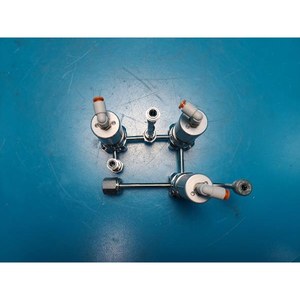 Vanne à 4 voies Lam Research 839-034095-001, utilisée comme telle qu'elle est, pièces d'équipement semi-conducteur Legacy - Product Image 1