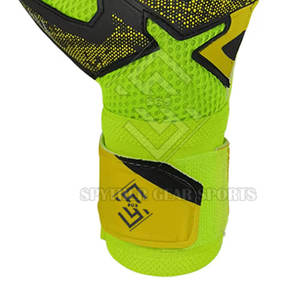 Guantes de Portero Profesionales con Tejido Transpirable, Cierre de Velcro Antideslizante, Ajuste Flexible, Soporte Seguro, Látex para Larga Duración - Product Image 4