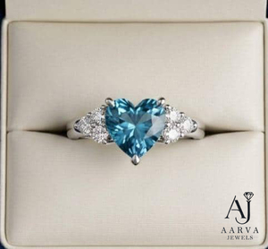 Anillo de Moissanita Corazón Azul, Anillo de Compromiso y Boda, Chapado en Oro Blanco, Joyería - Product Image 2
