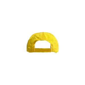 Gorra amarilla desgastada con bordado de estrella roja, de 6 paneles, estilo casual para adultos, para usar en primavera y verano. - Product Image 6